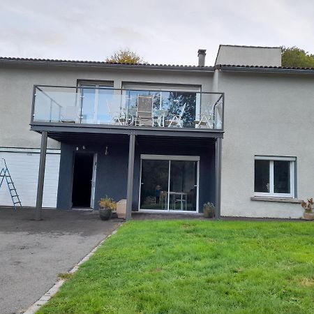 A 5 Mns Du Puy De Dome Avec Vue Imprenable Studio Rez De Jardin 24M2 Neuf A Laschamps Saint-Genès-Champanelle 외부 사진