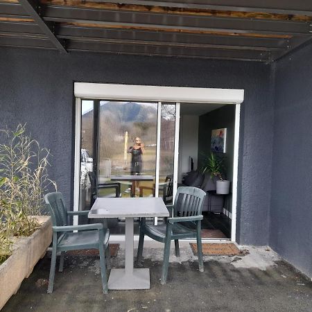 A 5 Mns Du Puy De Dome Avec Vue Imprenable Studio Rez De Jardin 24M2 Neuf A Laschamps Saint-Genès-Champanelle 외부 사진