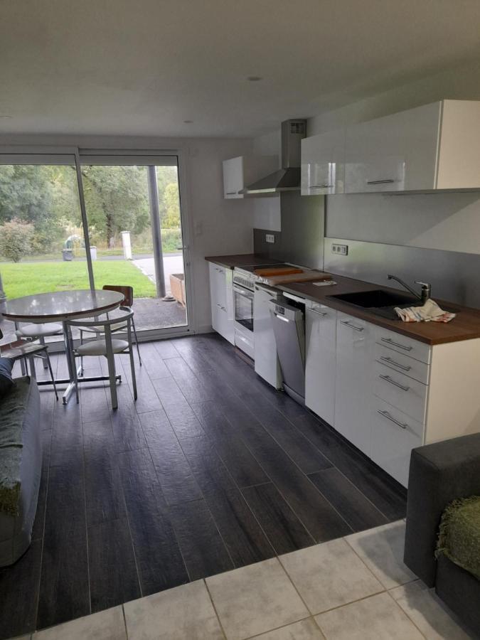 A 5 Mns Du Puy De Dome Avec Vue Imprenable Studio Rez De Jardin 24M2 Neuf A Laschamps Saint-Genès-Champanelle 외부 사진