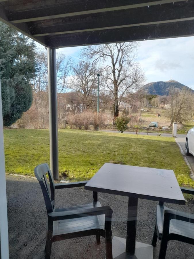 A 5 Mns Du Puy De Dome Avec Vue Imprenable Studio Rez De Jardin 24M2 Neuf A Laschamps Saint-Genès-Champanelle 외부 사진